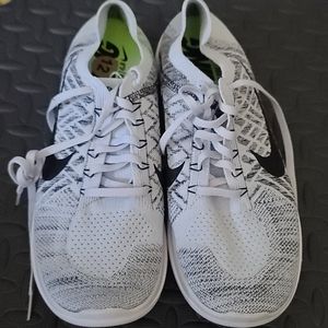 New, Never Worn Nike's!